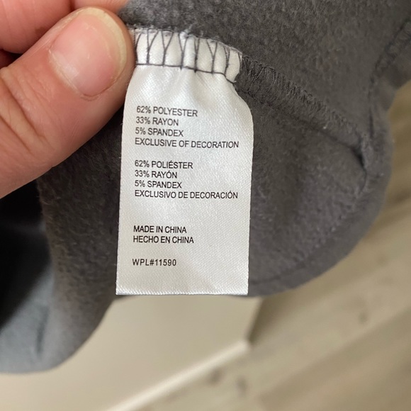 Men’s Weatherproof Pullover - Picture 2 of 5